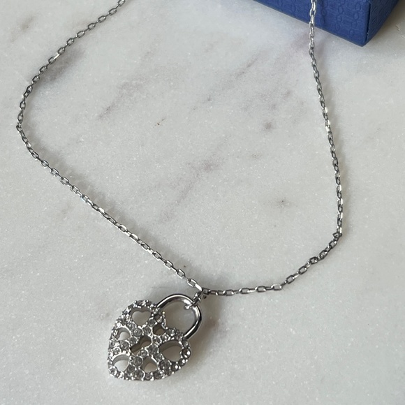 Swarovski | Heart and Key Necklace - Picture 6 of 7